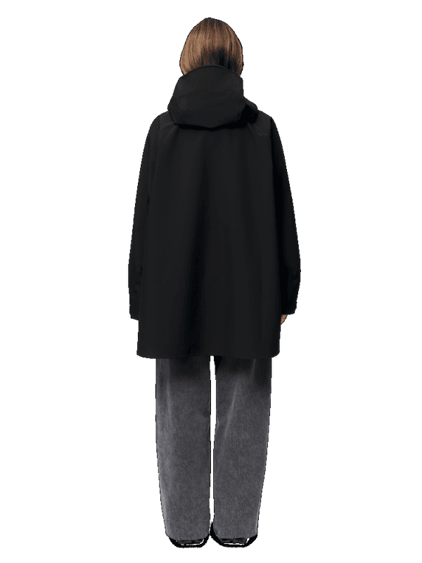 BLÆST Voss Poncho Svart