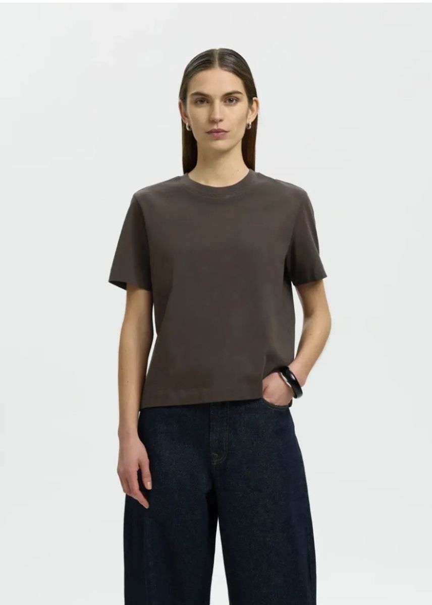 Selected Femme Essential Boxy  Tee  Delicioso