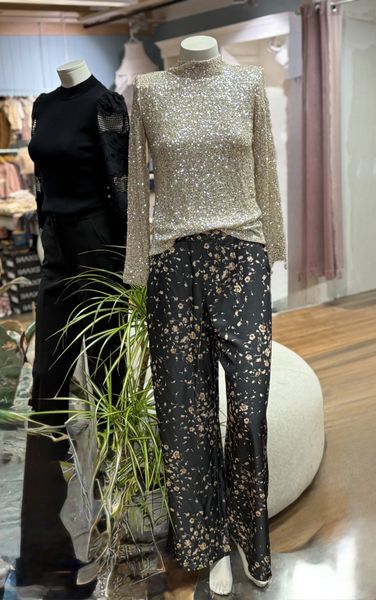 Hovedbilde byTiMo Bukse Black Roses 