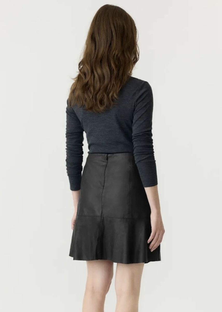 YAS  Colly Naplon Leather Skirt Black