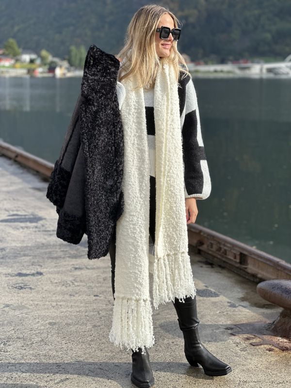 ILAG Gravensteins Scarf Creme