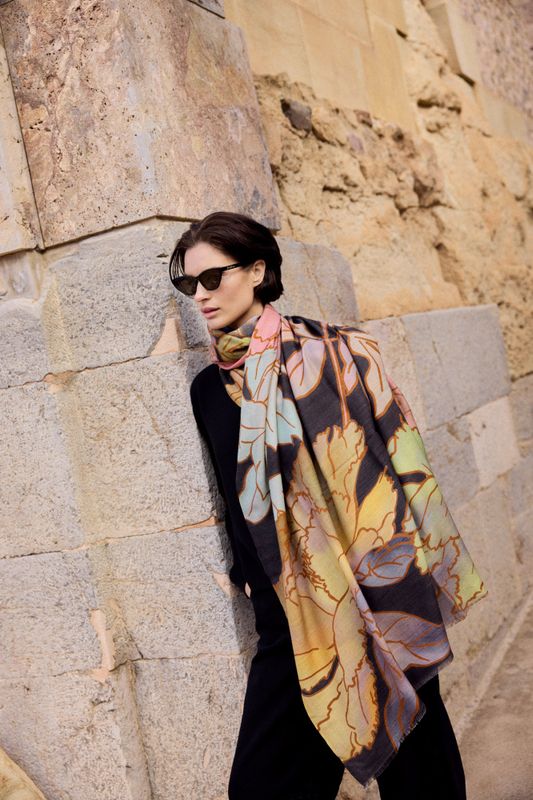 Katrin Uri Timeless Night Scarf