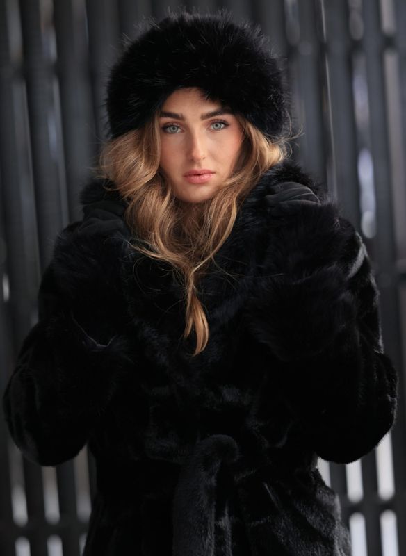 Nectar Luxe Fur Gloves - Black 