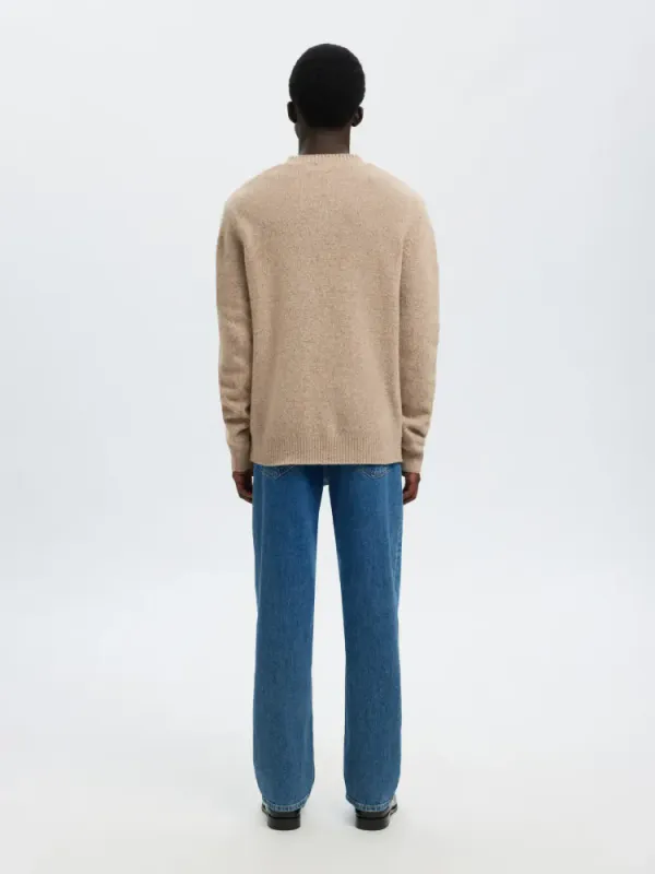 Selected Man Neil 